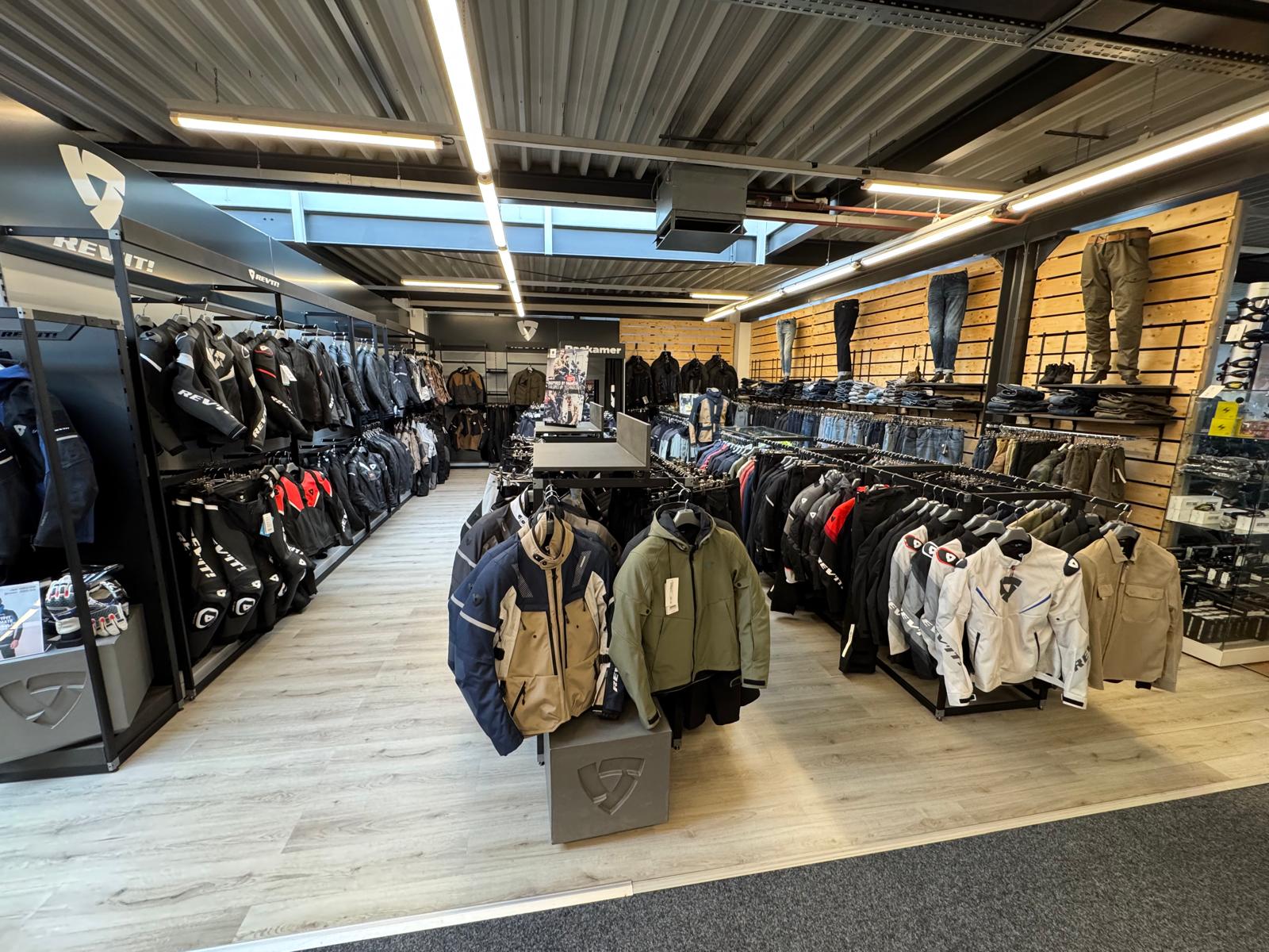 Motorpak merken bij Moto Hengelo