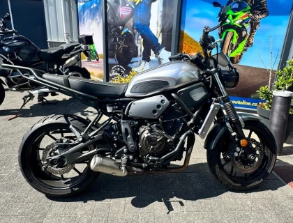 Yamaha XSR 700 ABS