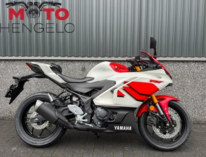 Yamaha YZF-R3 70TH