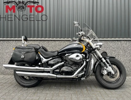 Suzuki M 800  INTRUDER