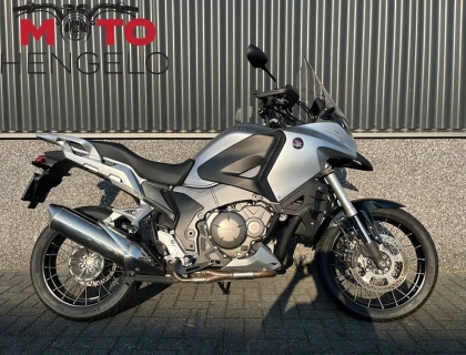 Honda VFR1200X CROSSTOURER