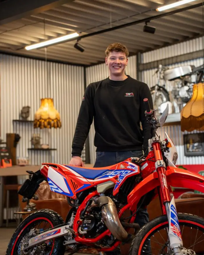 Levi - Leerling motorfietstechnicus bij Moto Hengelo