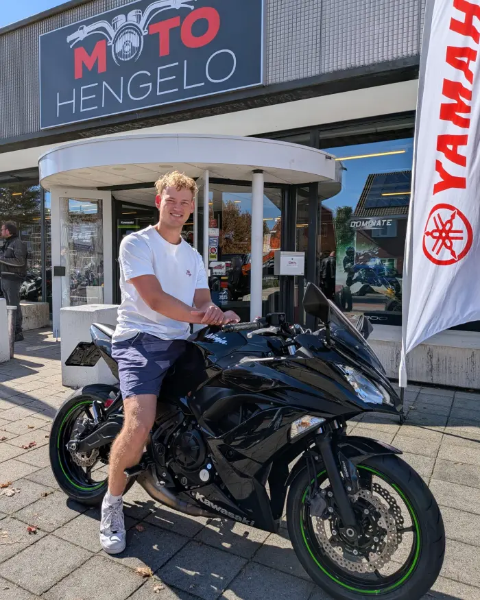 Mart - Kawasaki Ninja 650