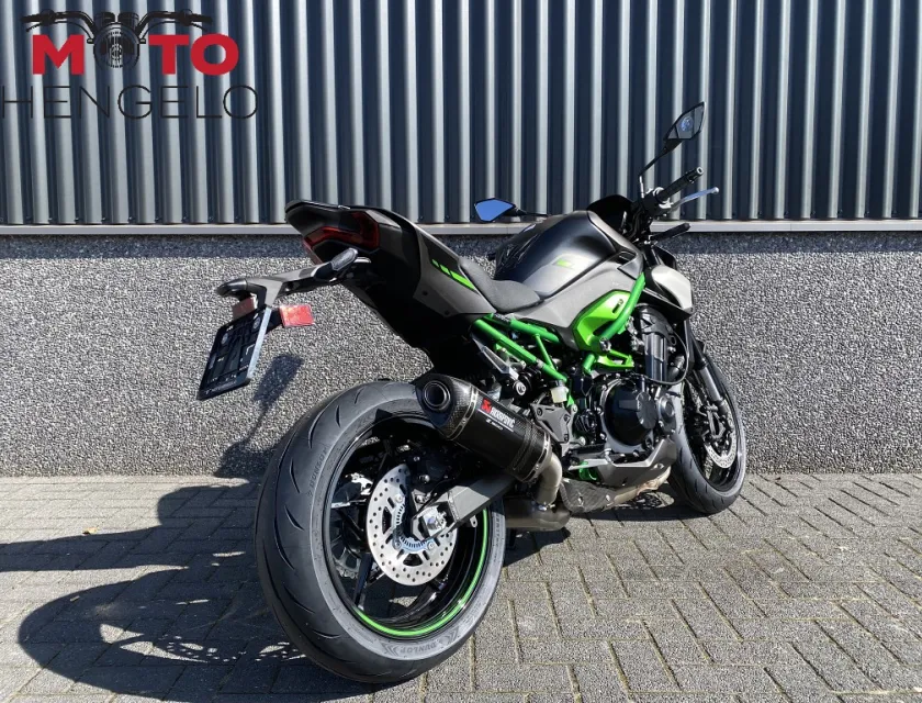 Kawasaki Z900 PERFORMANCE