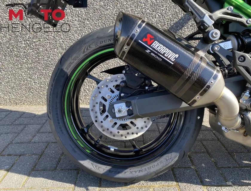 Kawasaki Z900 PERFORMANCE