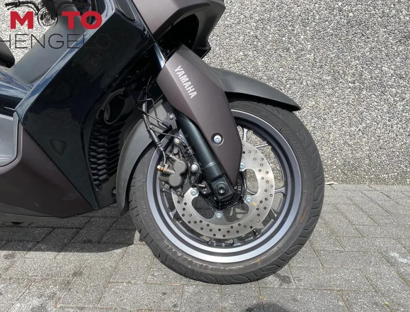 Yamaha X-MAX 300 TECH MAX