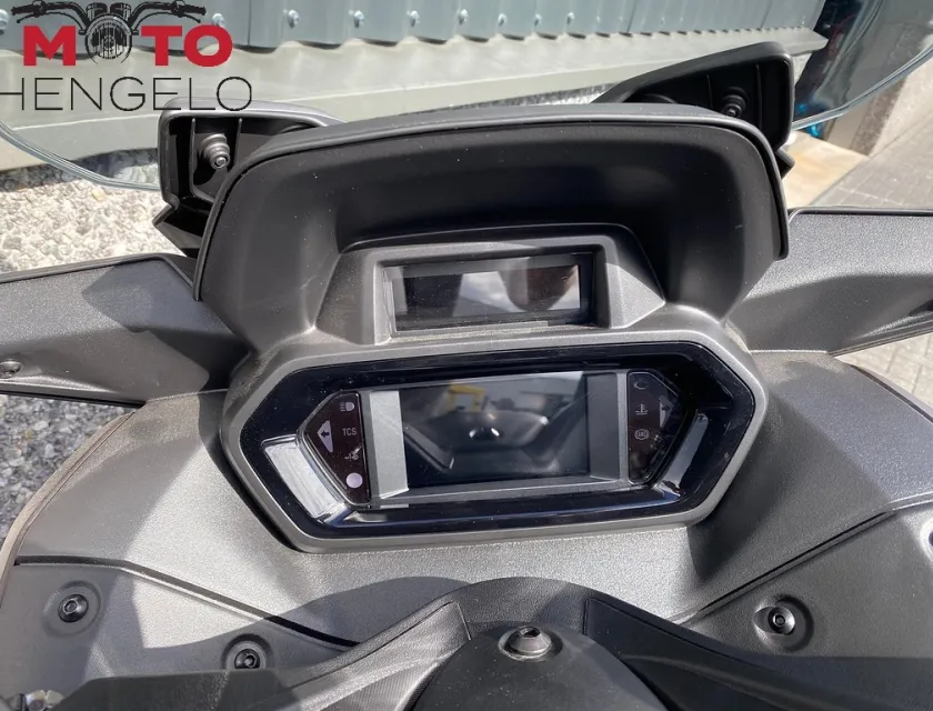 Yamaha X-MAX 300 TECH MAX