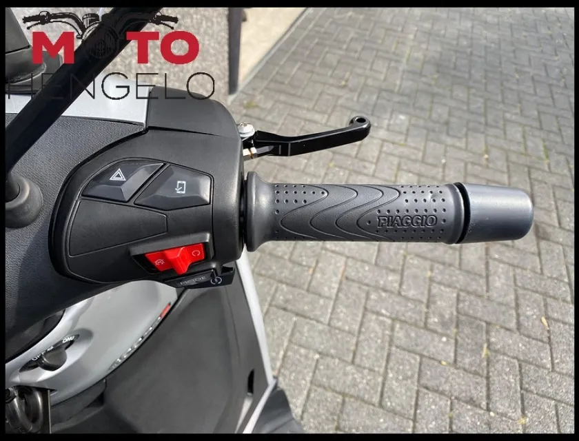 Piaggio BEVERLY 400 HPE