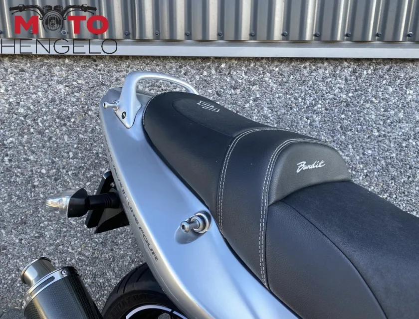 Suzuki GSF600 BANDIT S