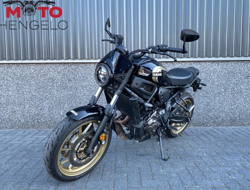 Yamaha XSR 700 ABS