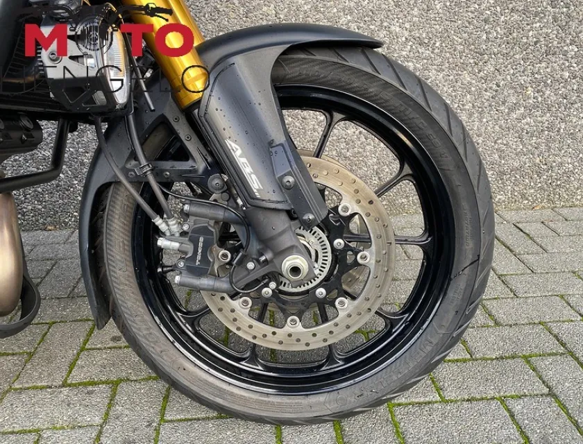 Suzuki V-STROM DL1000