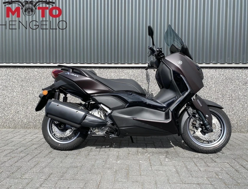 Yamaha X-MAX 300 TECH MAX