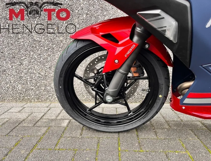 Kawasaki NINJA 500 SE