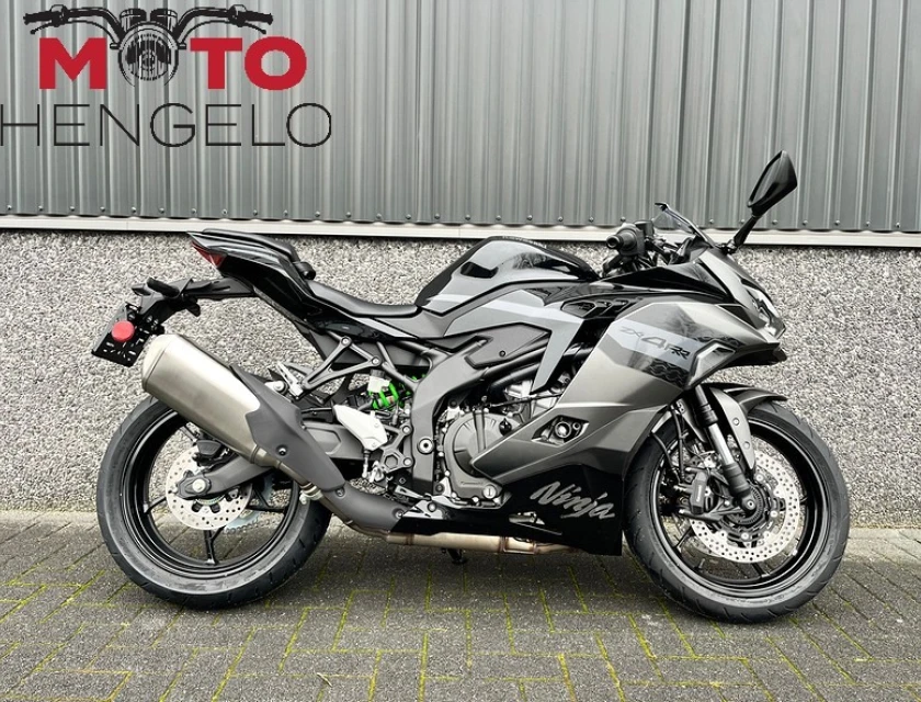 Kawasaki NINJA ZX-4RR