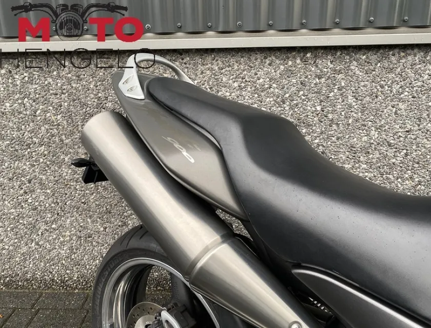 Honda CB 900 F HORNET