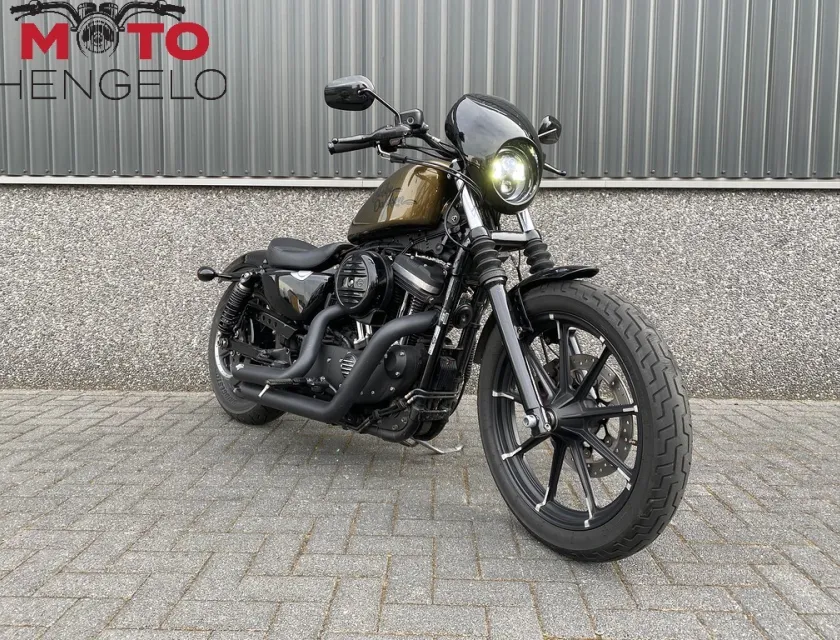Harley-Davidson IRON 883