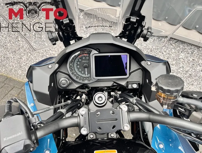 Kawasaki VERSYS 1100 SE GRAND TOURER