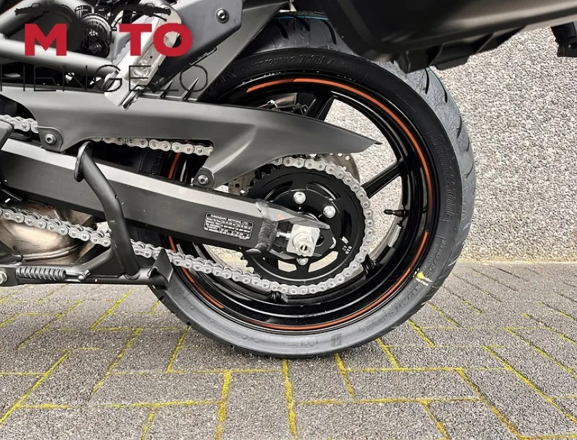 Kawasaki VERSYS 1100 SE GRAND TOURER