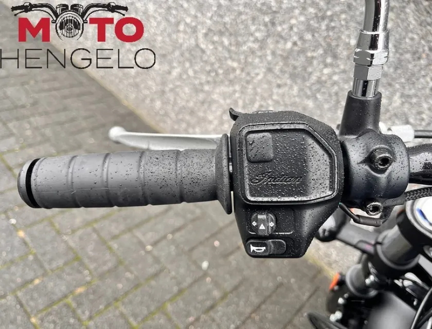 Indian SCOUT SIXTY BOBBER