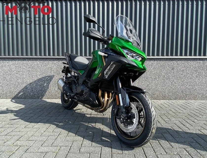 Kawasaki VERSYS 1100 SE