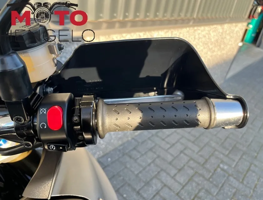 Triumph TIGER 1050 ABS