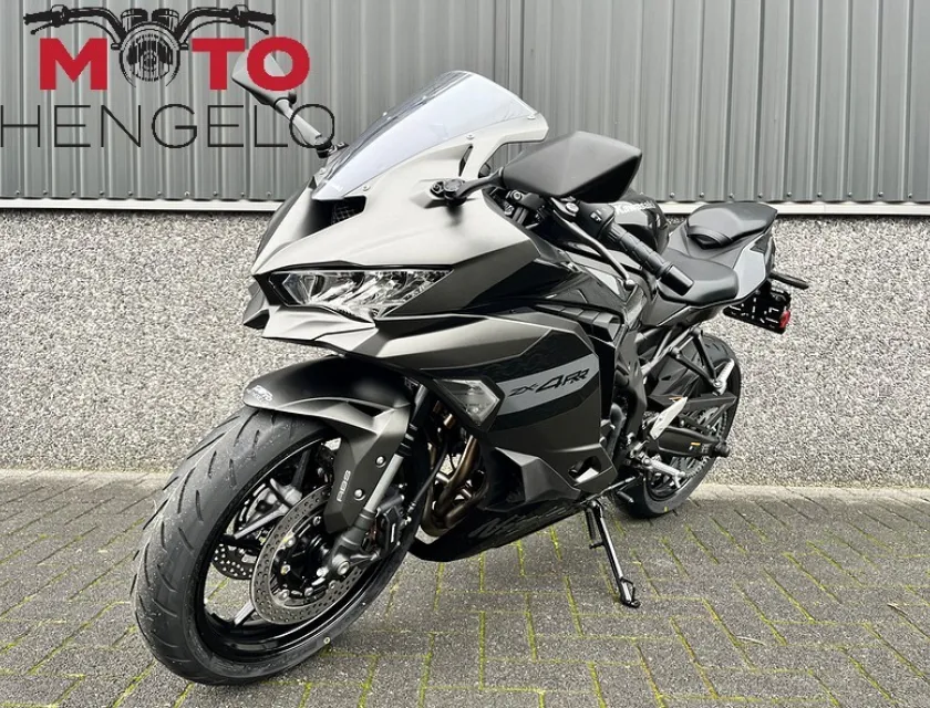 Kawasaki NINJA ZX-4RR