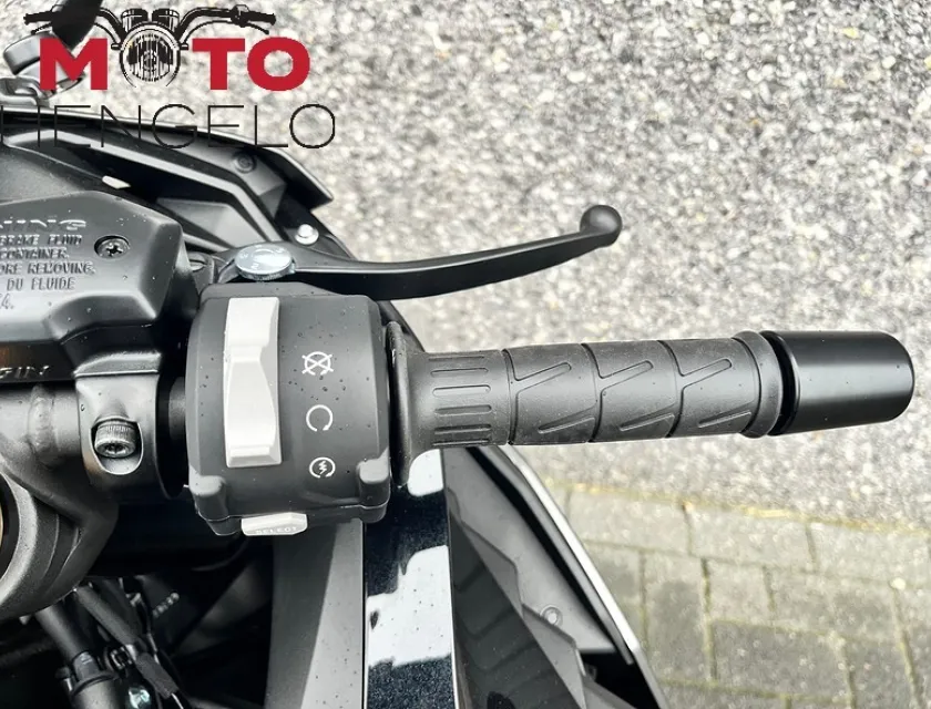 Kawasaki NINJA ZX-4RR