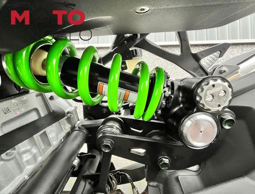 Kawasaki NINJA ZX-4RR