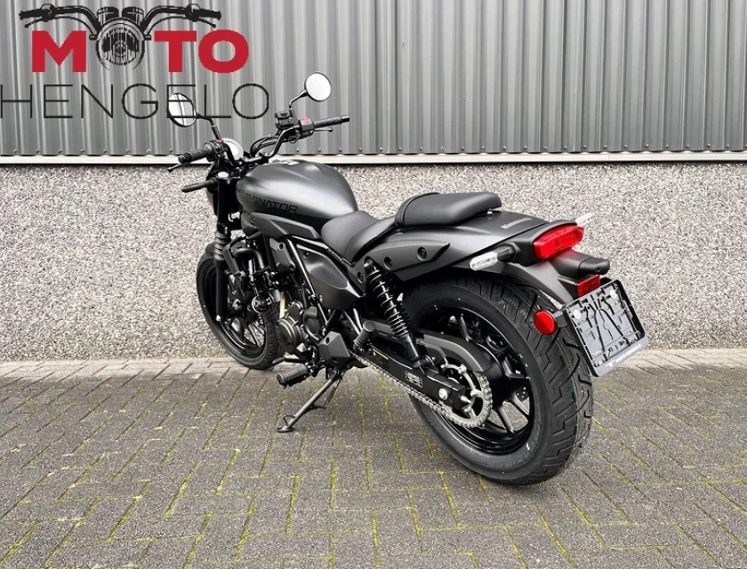 Kawasaki ELIMINATOR 500 SE