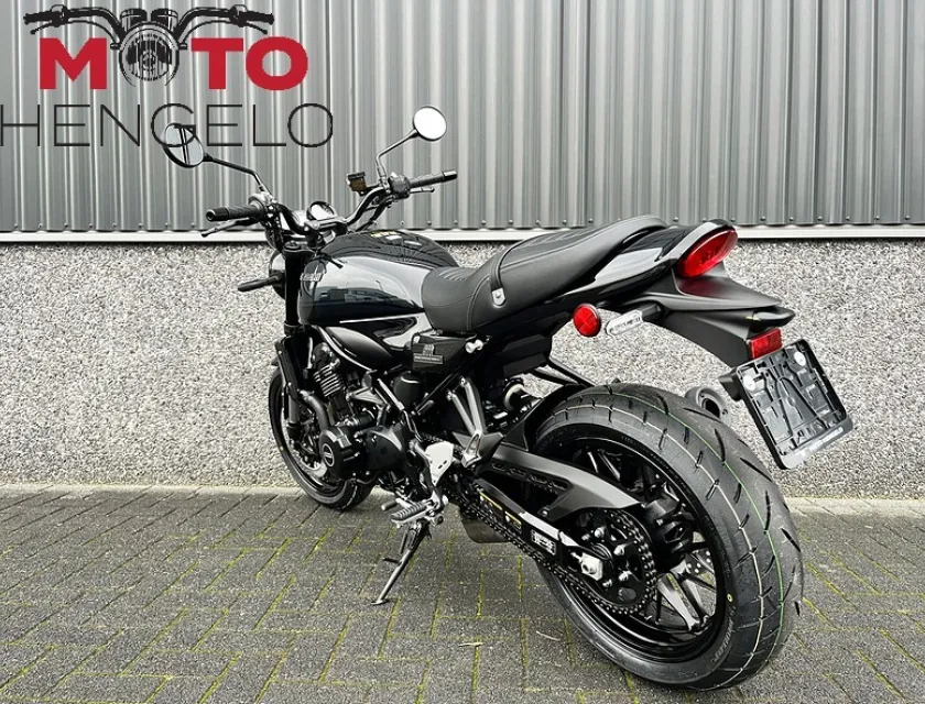Kawasaki Z900 RS BLACK BALL EDITION