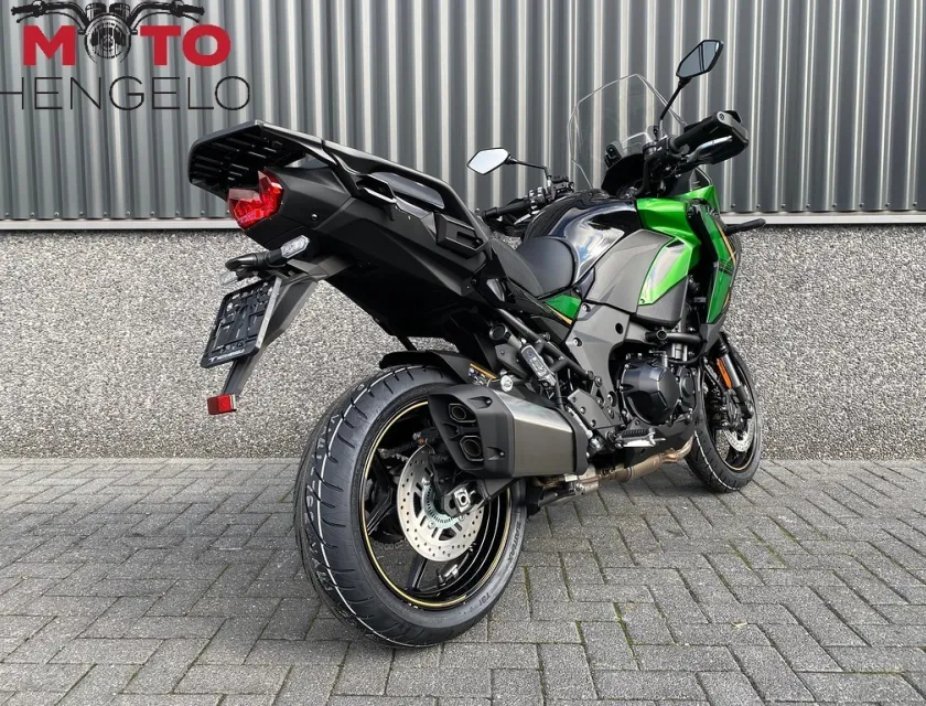 Kawasaki VERSYS 1100 SE