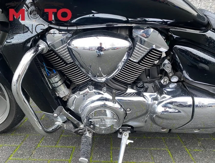 Suzuki M1800R INTRUDER