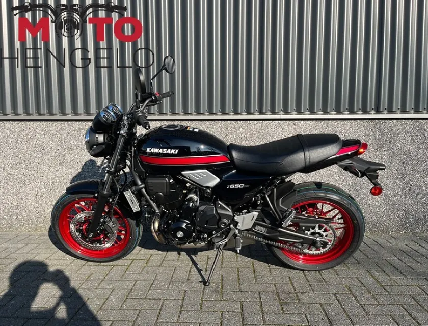 Kawasaki Z650RS