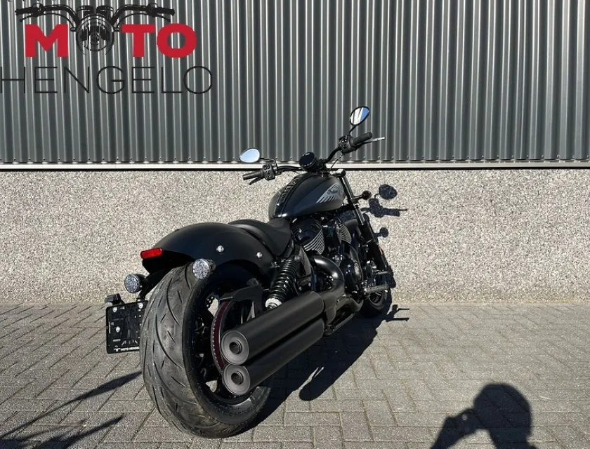 Indian CHIEF DARK HORSE