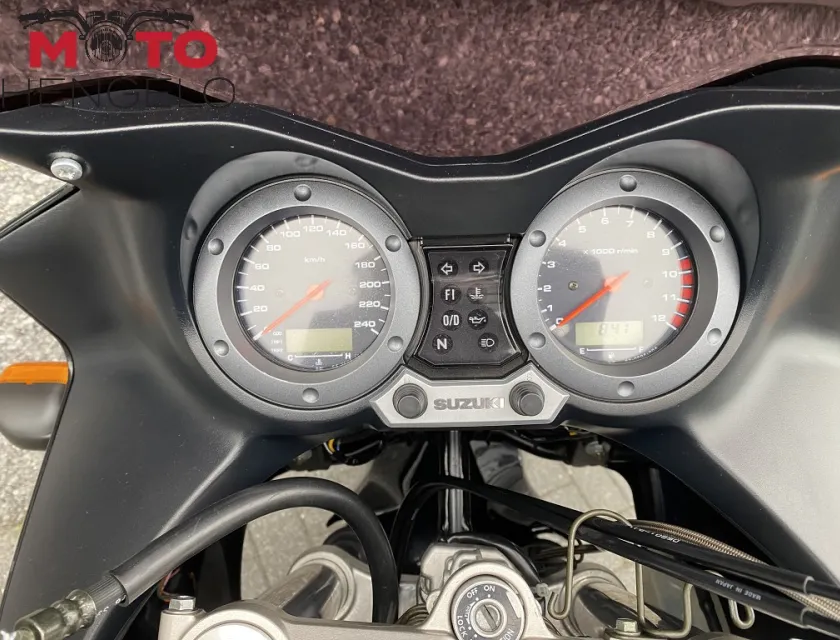 Suzuki DL 1000 V-STROM