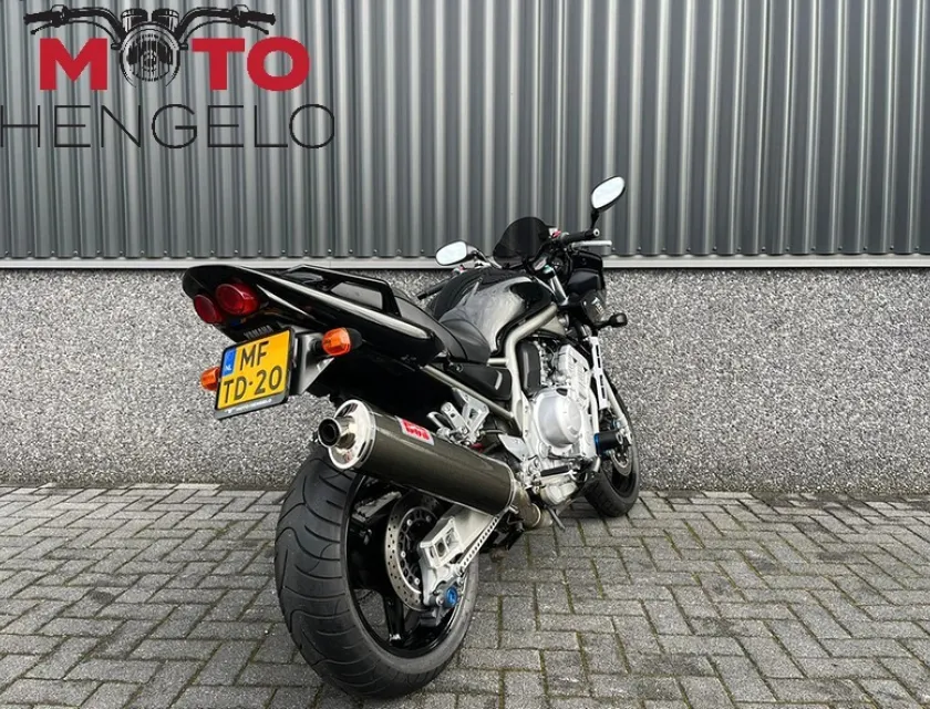 Yamaha FZS 1000 FAZER