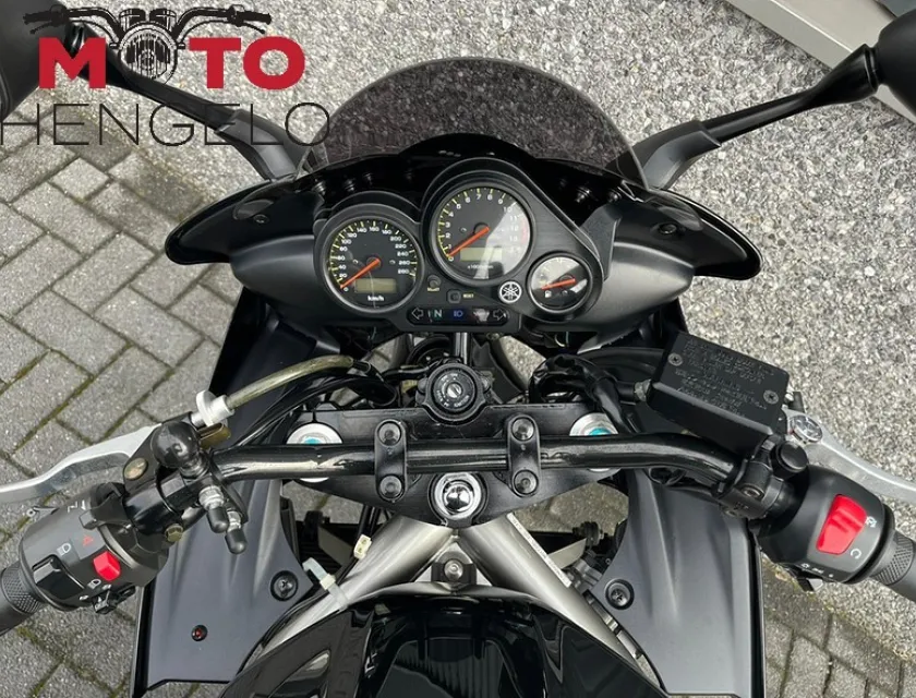 Yamaha FZS 1000 FAZER