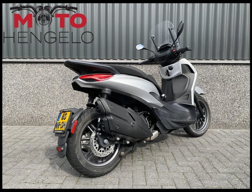 Piaggio BEVERLY 400 HPE