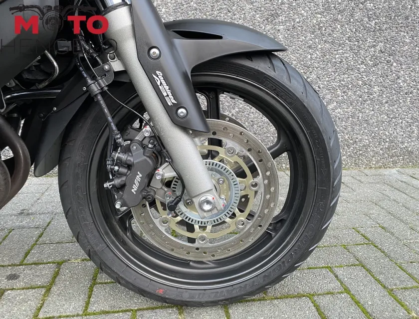 Honda VFR 800 X CROSSRUNNER