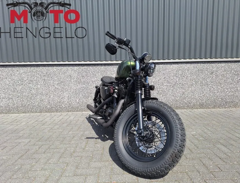 Harley-Davidson XL 1200 C CUSTOM
