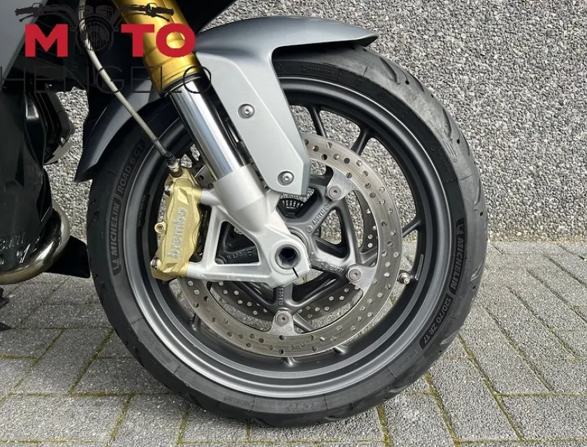 BMW R 1200 RS