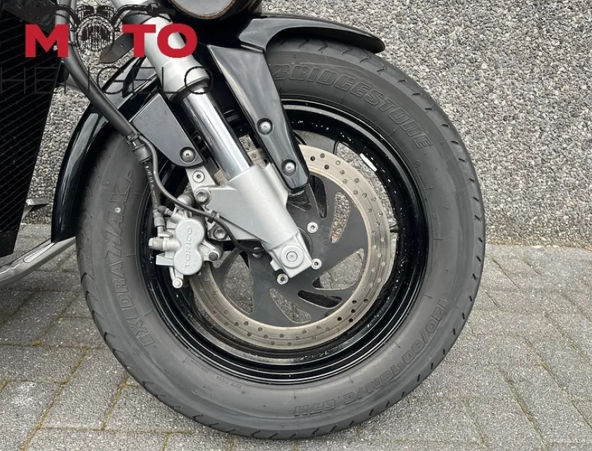 Suzuki M 800  INTRUDER