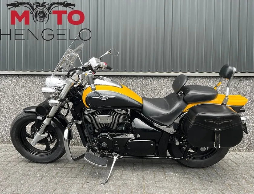 Suzuki M 800  INTRUDER