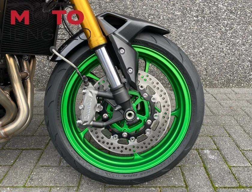 Kawasaki Z900 SE