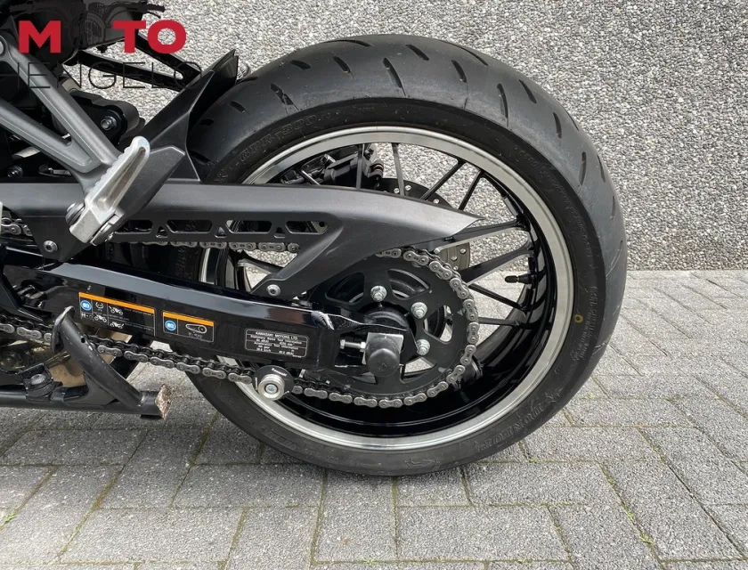 Kawasaki Z900RS