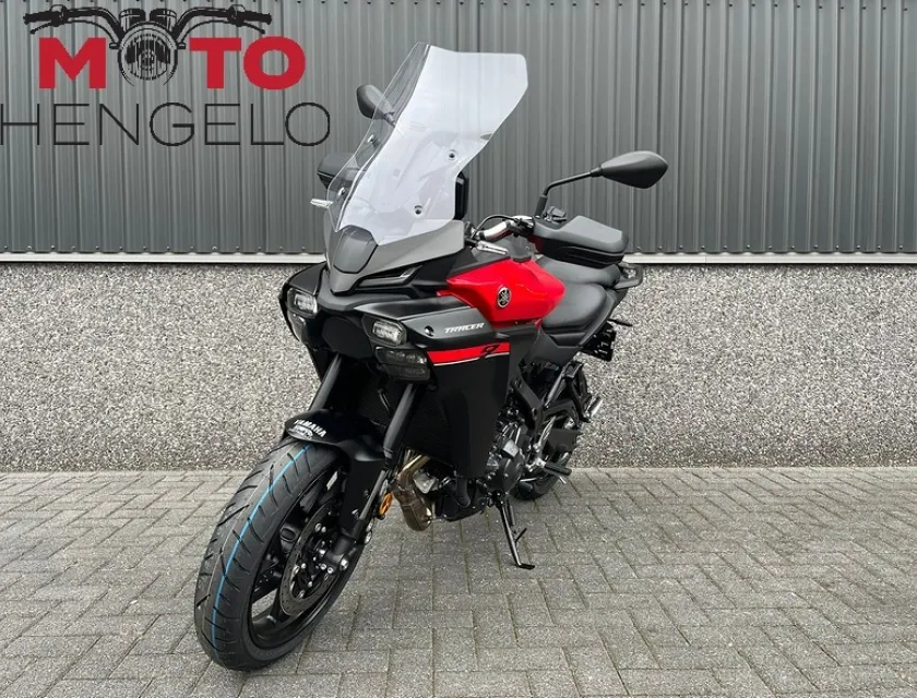 Yamaha TRACER 9