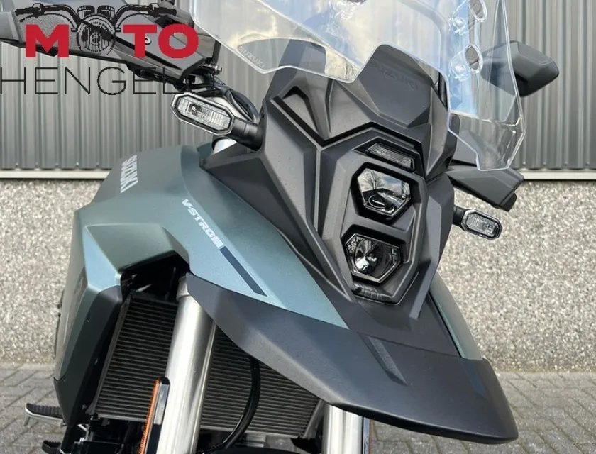 Suzuki V-STROM 800