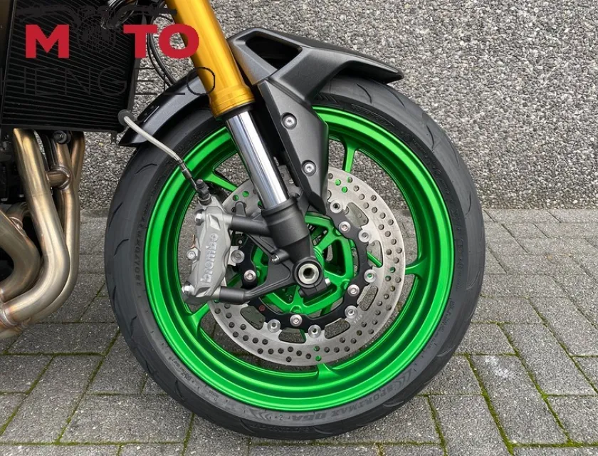 Kawasaki Z900 SE