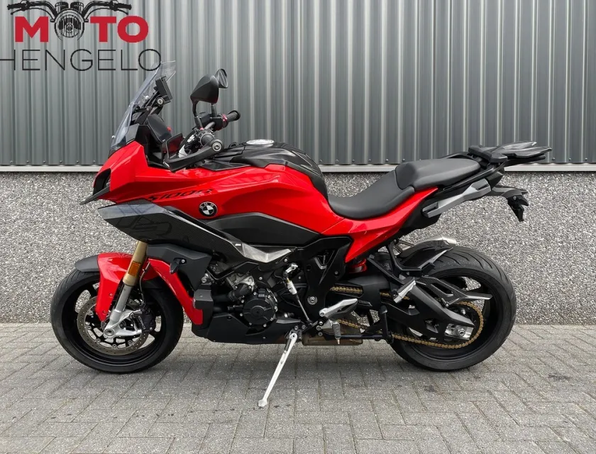 BMW S1000XR