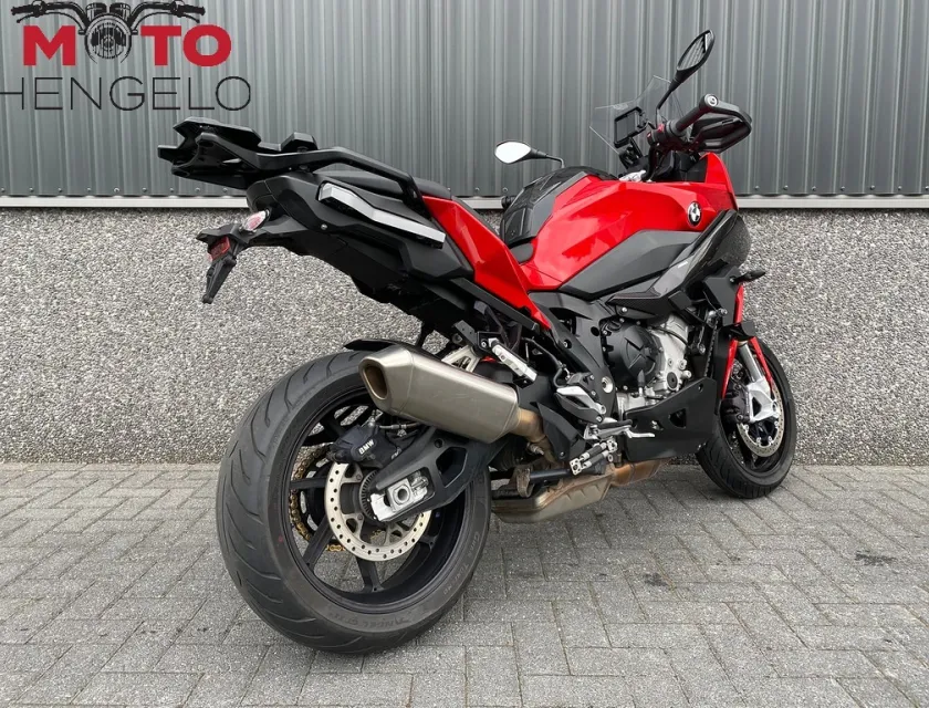 BMW S1000XR